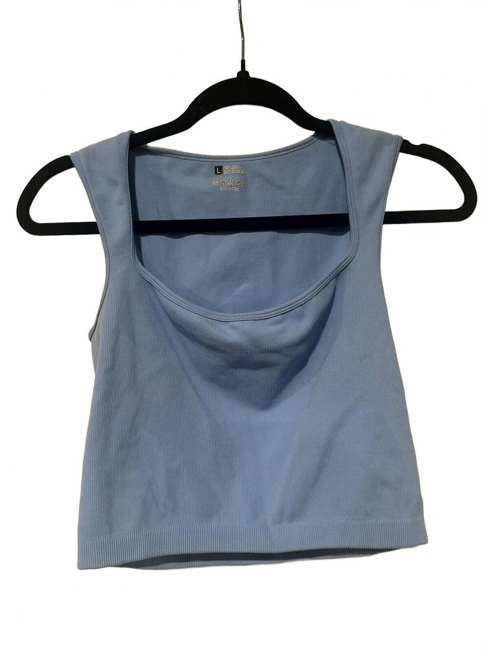 Light blue sleeveless crop top size L